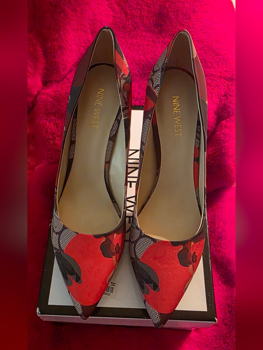 Nine West Red/Orange Floral Pointed-Toe Pumps
